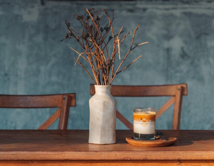 Realisera presenterar: vår nya kollektion av lagerförda stolar